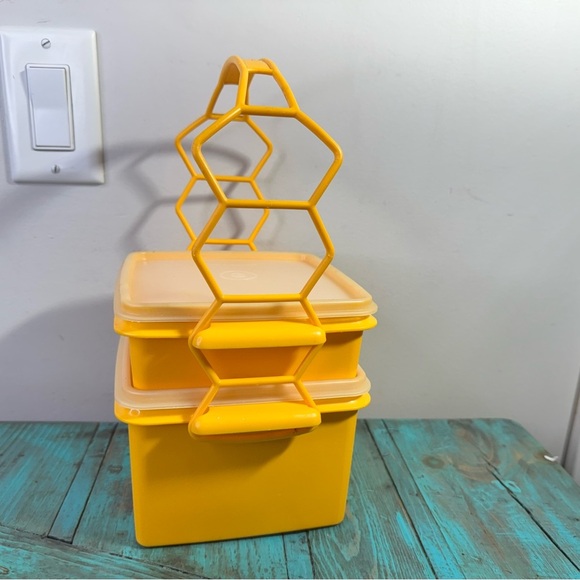 Vintage Tupperware Golden Harvest Sun Container Set, Square, 1674-6 - Picture 11 of 11